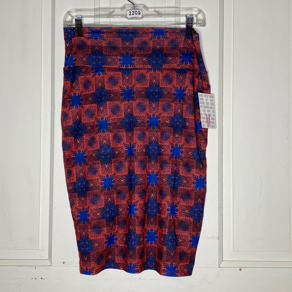 LuLaRoe M Cassie